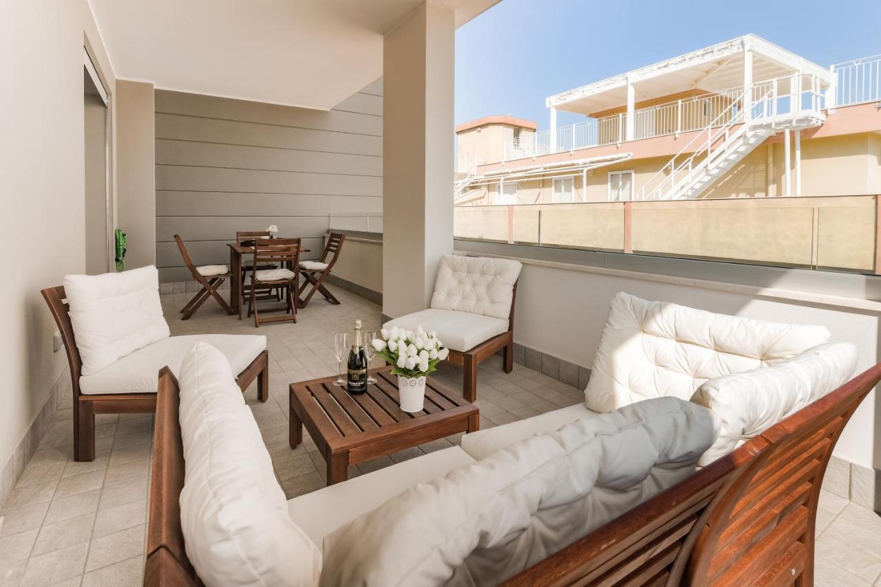 Orti'S Place - Magnolia Holidays Alghero Bagian luar foto